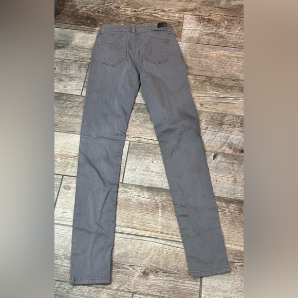 Jeans​ - Picture 7 of 7